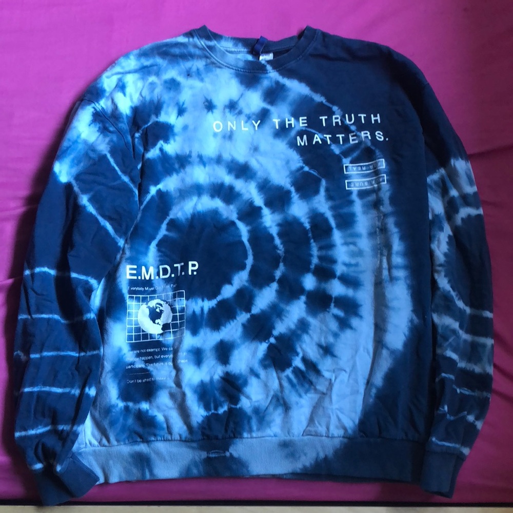 oversized crew neck sweater 🌎